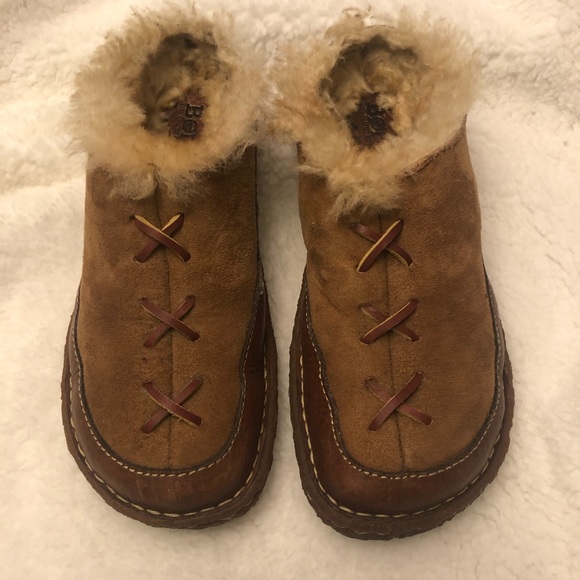 Born Mohawk Clogs - Picture 2 of 5